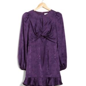 266. ASTR The Label Dark Purple Satin Jacquard
Long Sleeve Twist Front Dress M